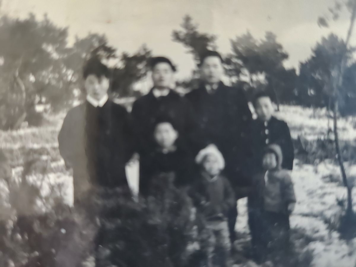 가족 단체사진(흑백)